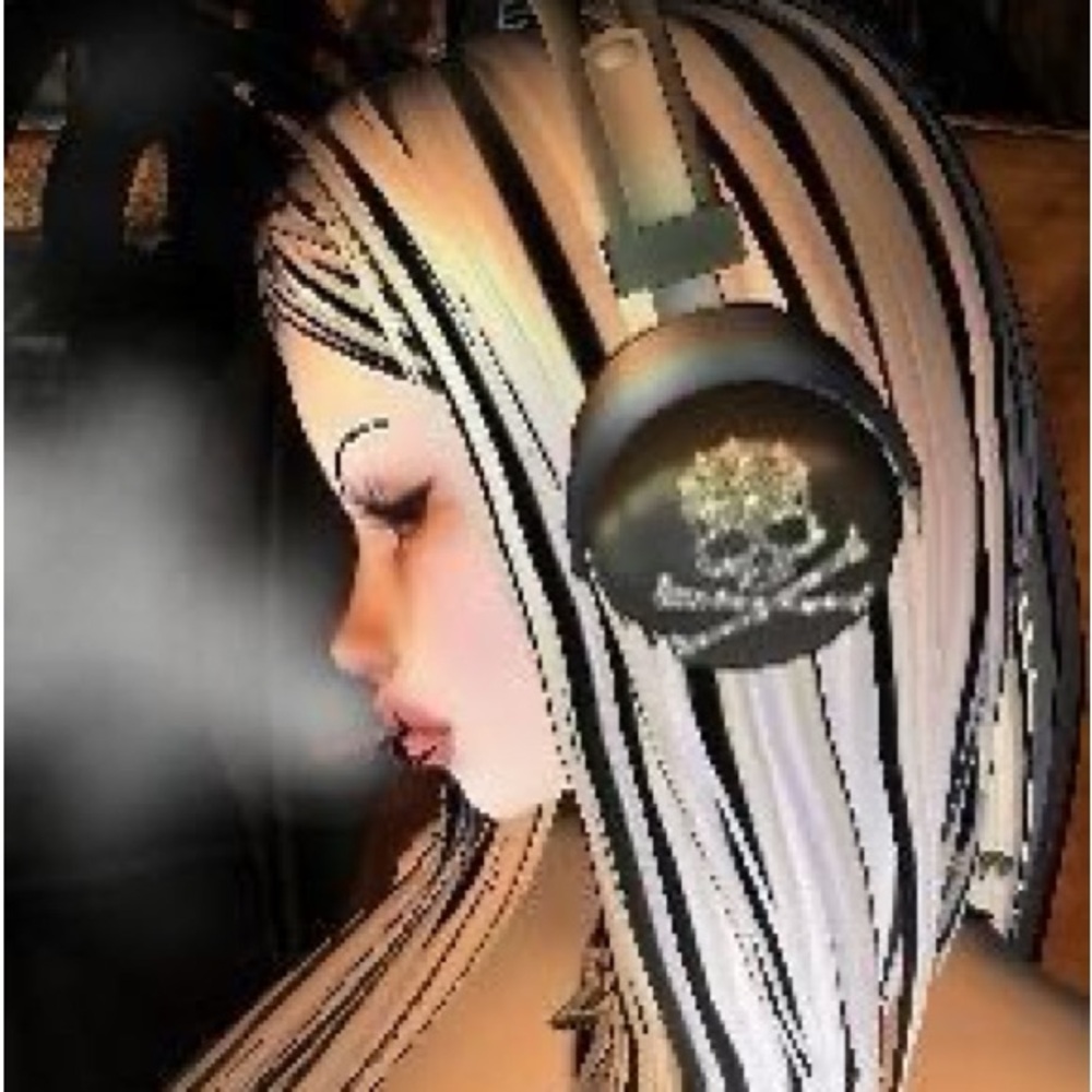 Meet your Posher, Lilliana